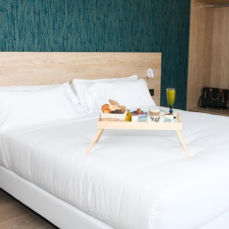 Hotel Spa Meiga Do Mar Caldebarcos ภายนอก รูปภาพ