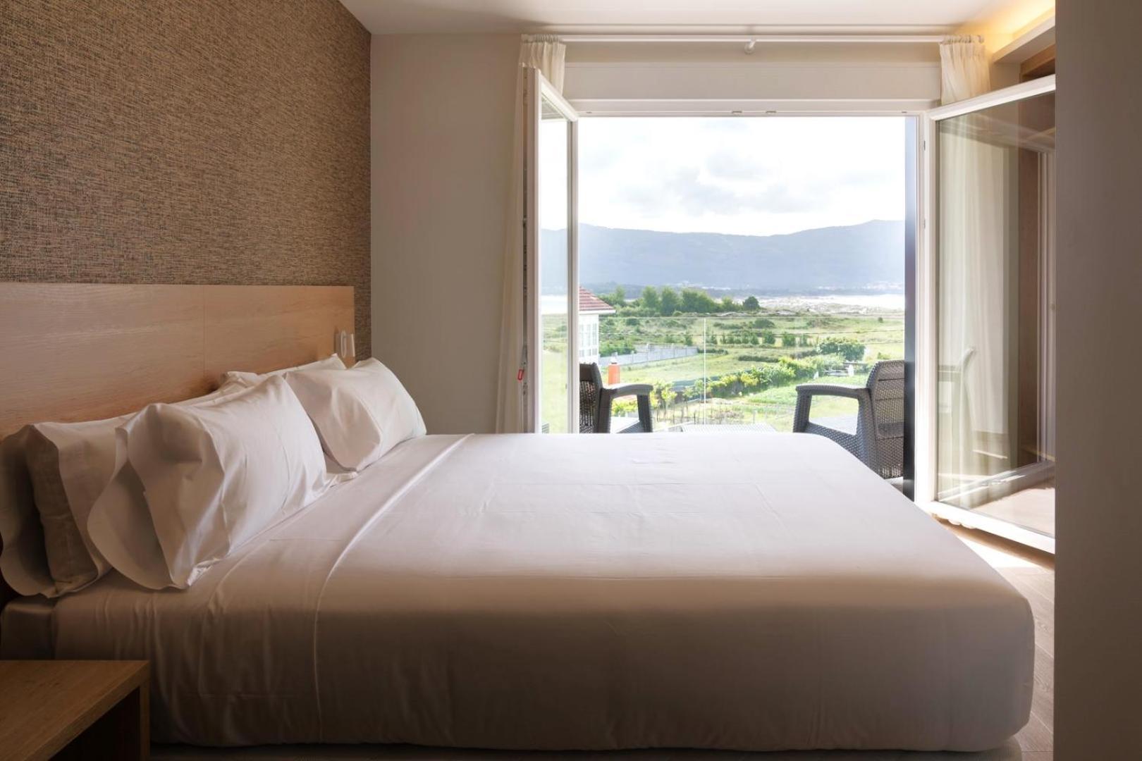 Hotel Spa Meiga Do Mar Caldebarcos ภายนอก รูปภาพ