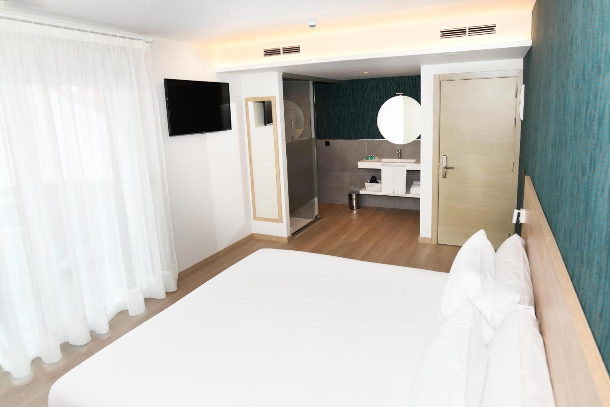 Hotel Spa Meiga Do Mar Caldebarcos ภายนอก รูปภาพ