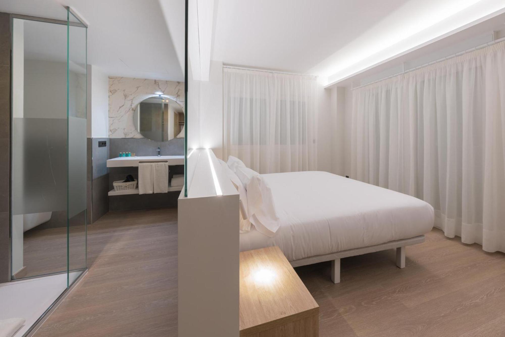 Hotel Spa Meiga Do Mar Caldebarcos ภายนอก รูปภาพ